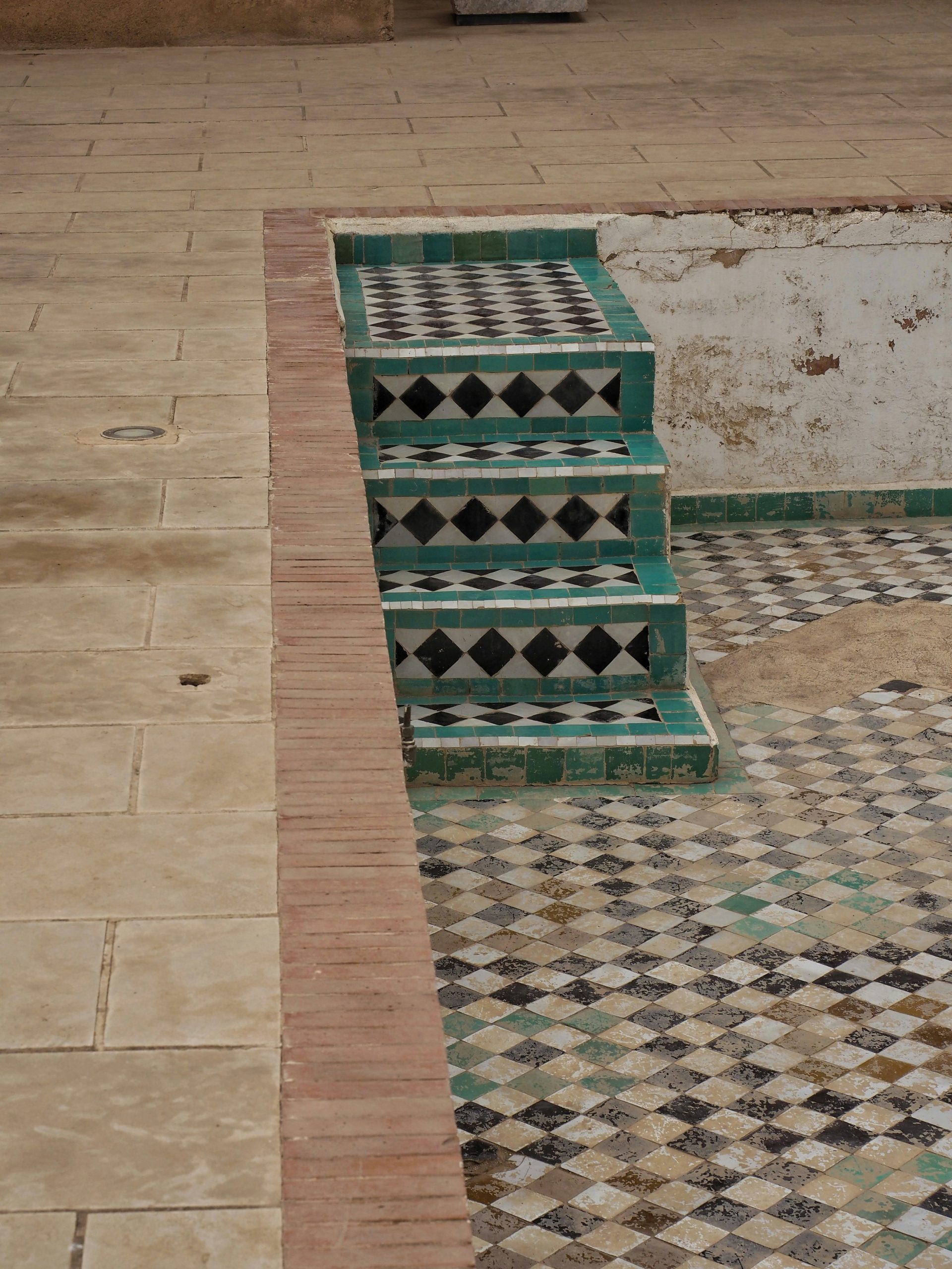 bradley-pritchard-jones-La dolce vita italy destination management company_luxury italian reclaimed materials from Italy