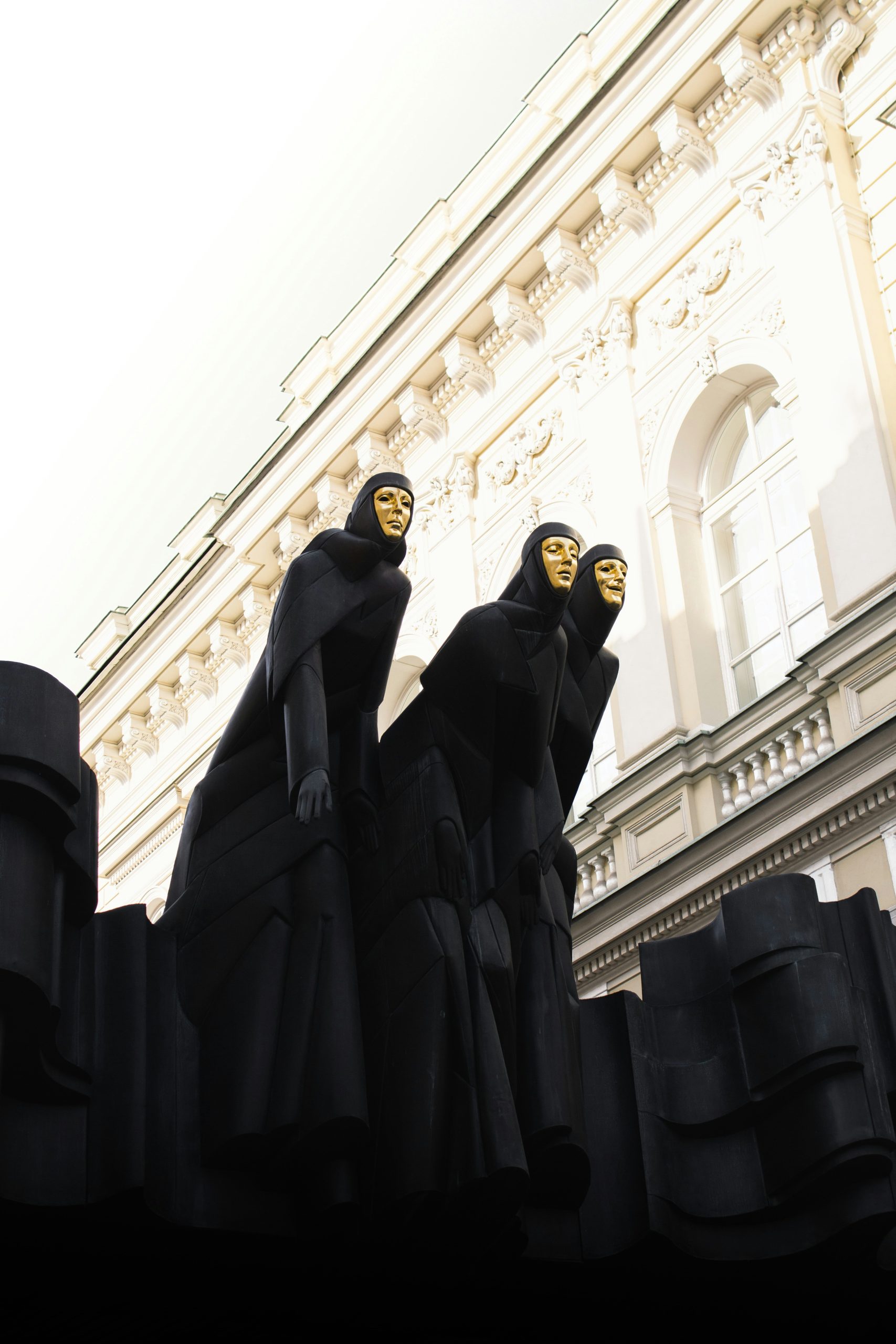 daniel-kuleszo-La dolce vita italy desination company management_artists from italy