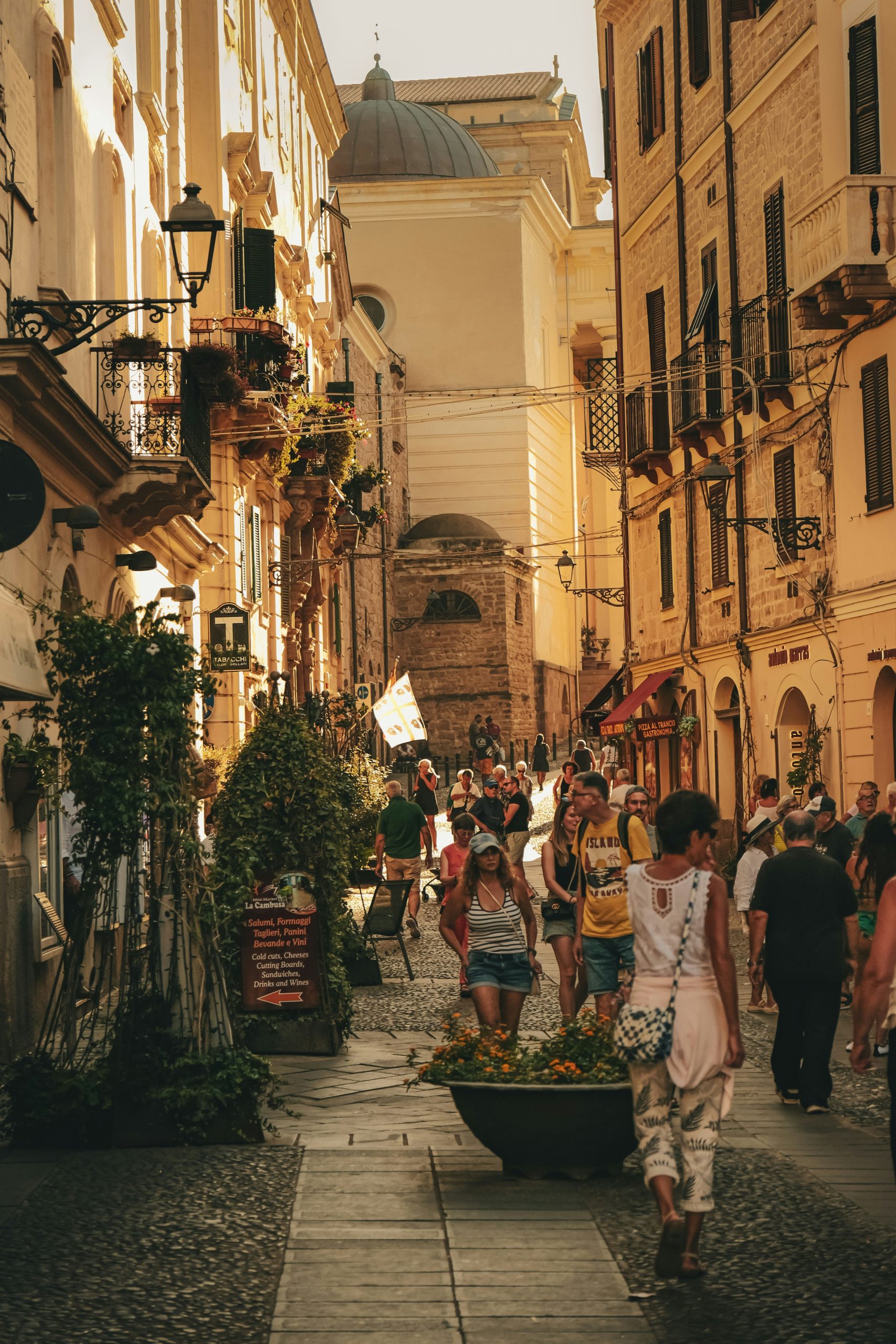 denisa-elena-La Dolce vita_italy destination management company_custom travel in italy