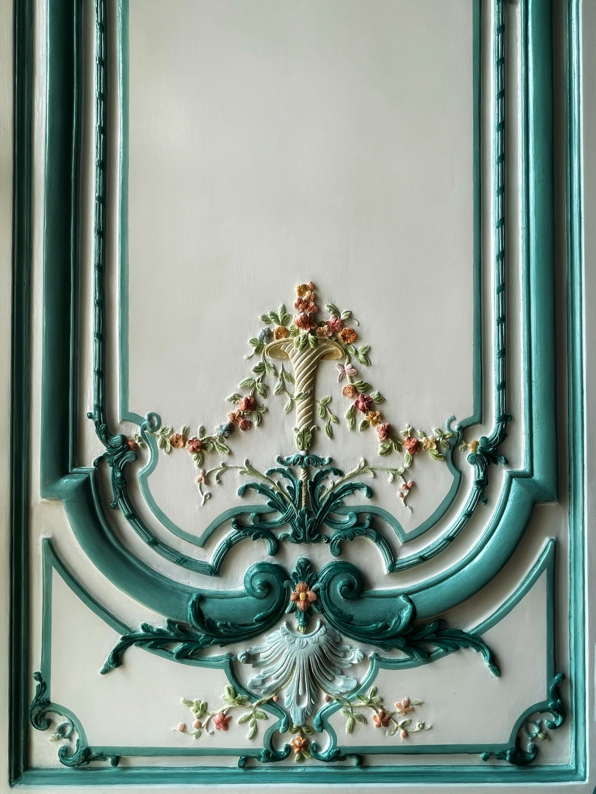 henri-lajarrige-lombard-La dolce vita italy destination management company_facades_painting decoration_02