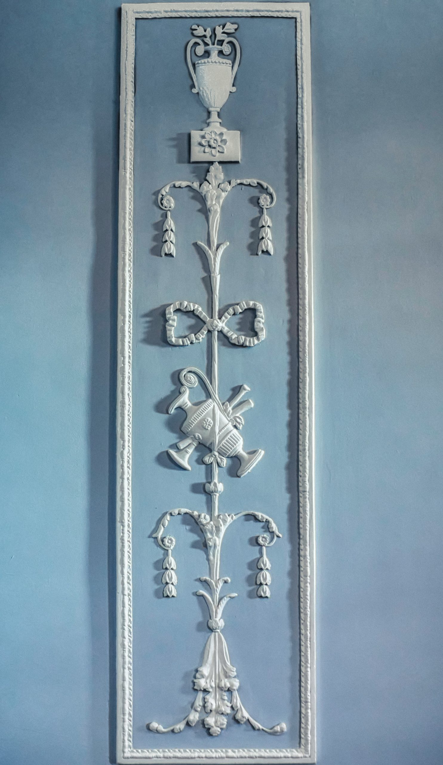 k-mitch-hodge-La dolce vita italy destination management company_facades_painting decoration