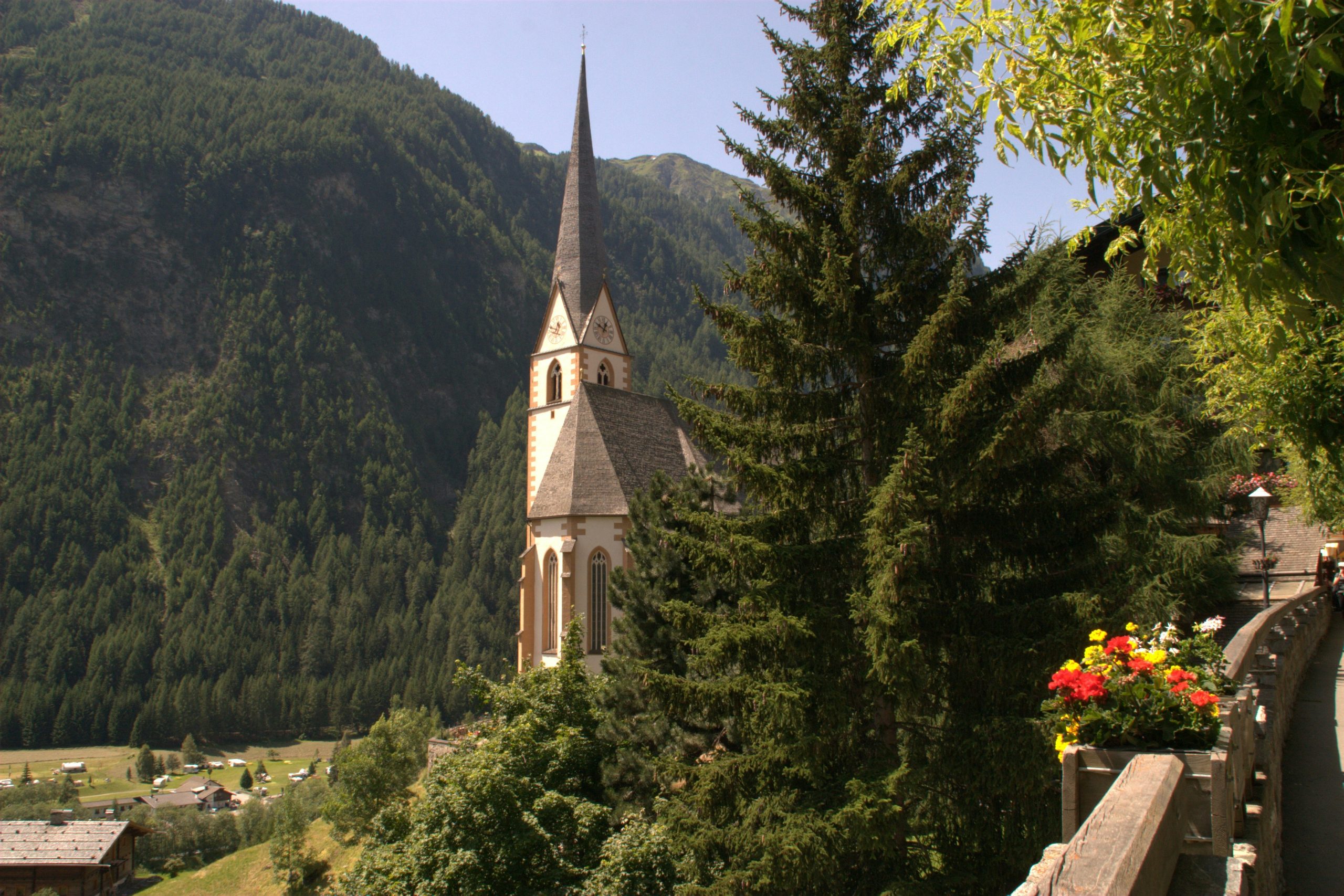 petre-radescu-La dolce vita_italy destination management company_based in US_destination wedding in italy_custom travel to italy