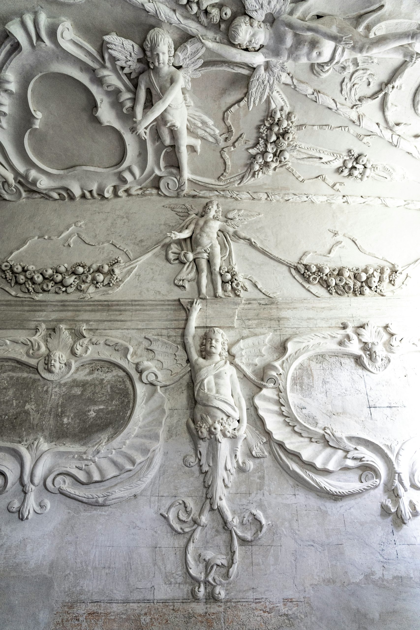 radek-kilijanek-La dolce vita italy destination management company_facades_painting decoration