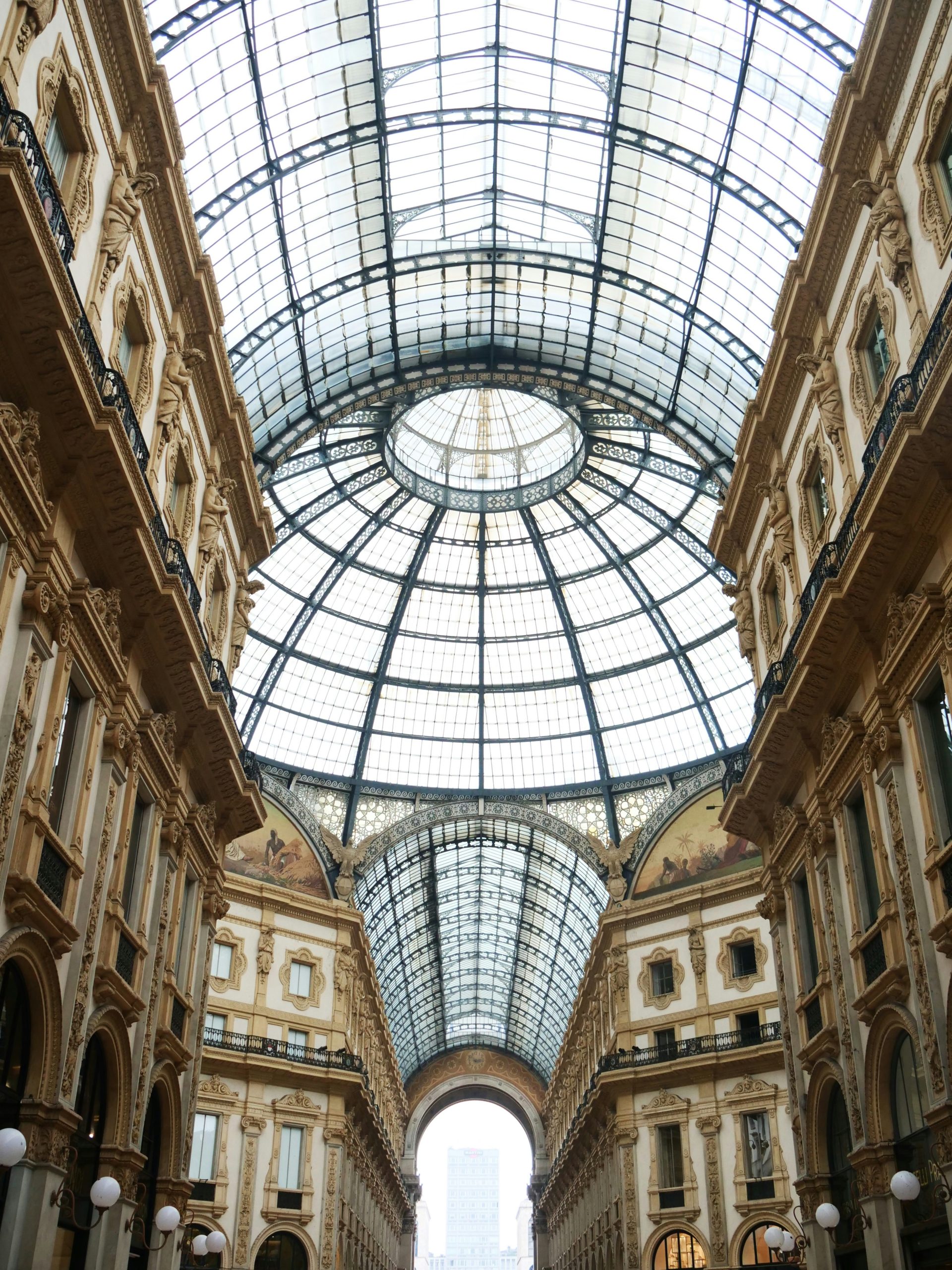 rafael-garcin-La dolce vita_italy destination management company_based in US_destination wedding in italy_custom travel to italy_italy retreat _tour