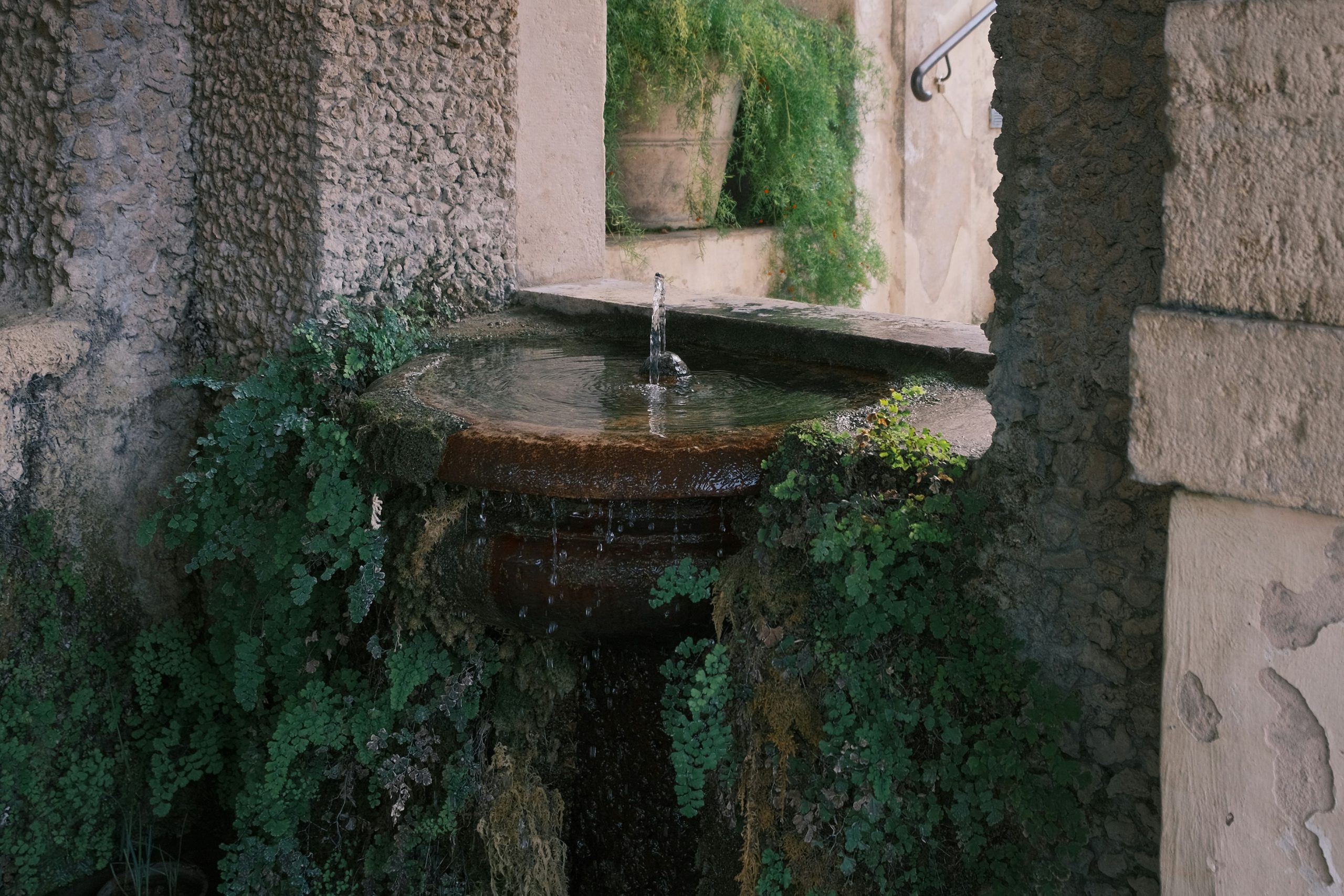 tuanzi-zhao-La dolce vita italy destination management company_luxury italian reclaimed materials from Italy